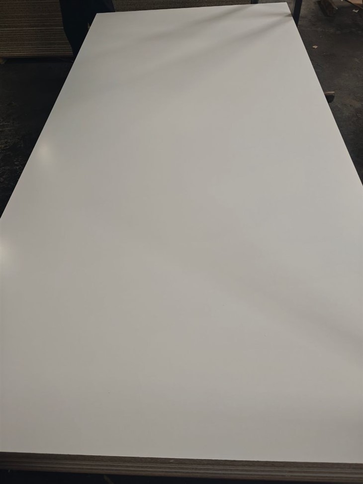 12mm/15mm/18mm Embossed Melamine MR MDP factory