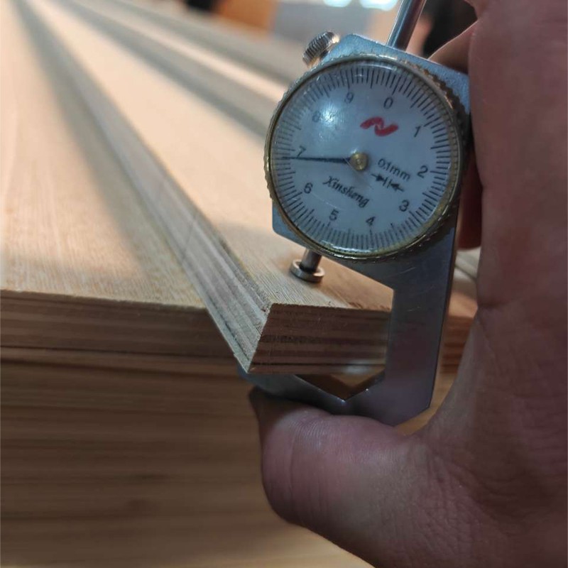 8mm Veneer High-grade Plywood Low Cost And High Usability price