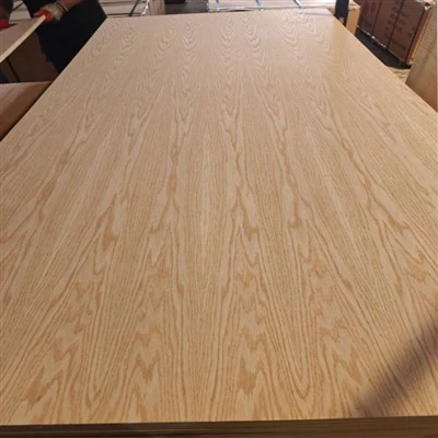 4X8 18Mm Folja tal-Plywood Fancy tal-ballut aħmar